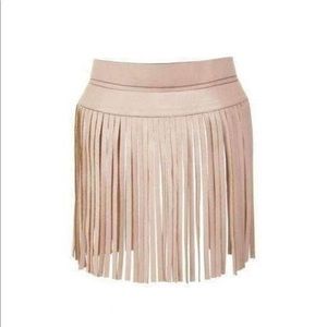 BCBGMAXAZRIA
Fringe Contour Waist Belt
